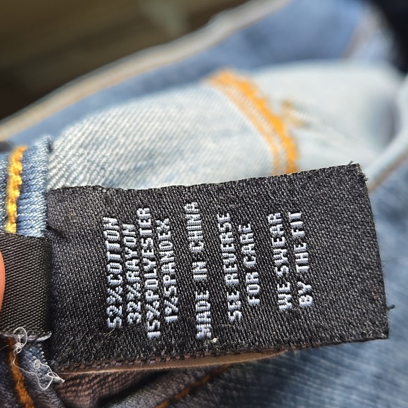 Torrid Capris - Picture 4 of 5